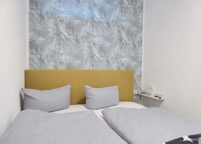 Citystar 5 Pers Pool Sauna Ps4 Terrasse Near Lift Winterberg